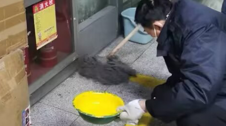守底線、查隱患、保安 全